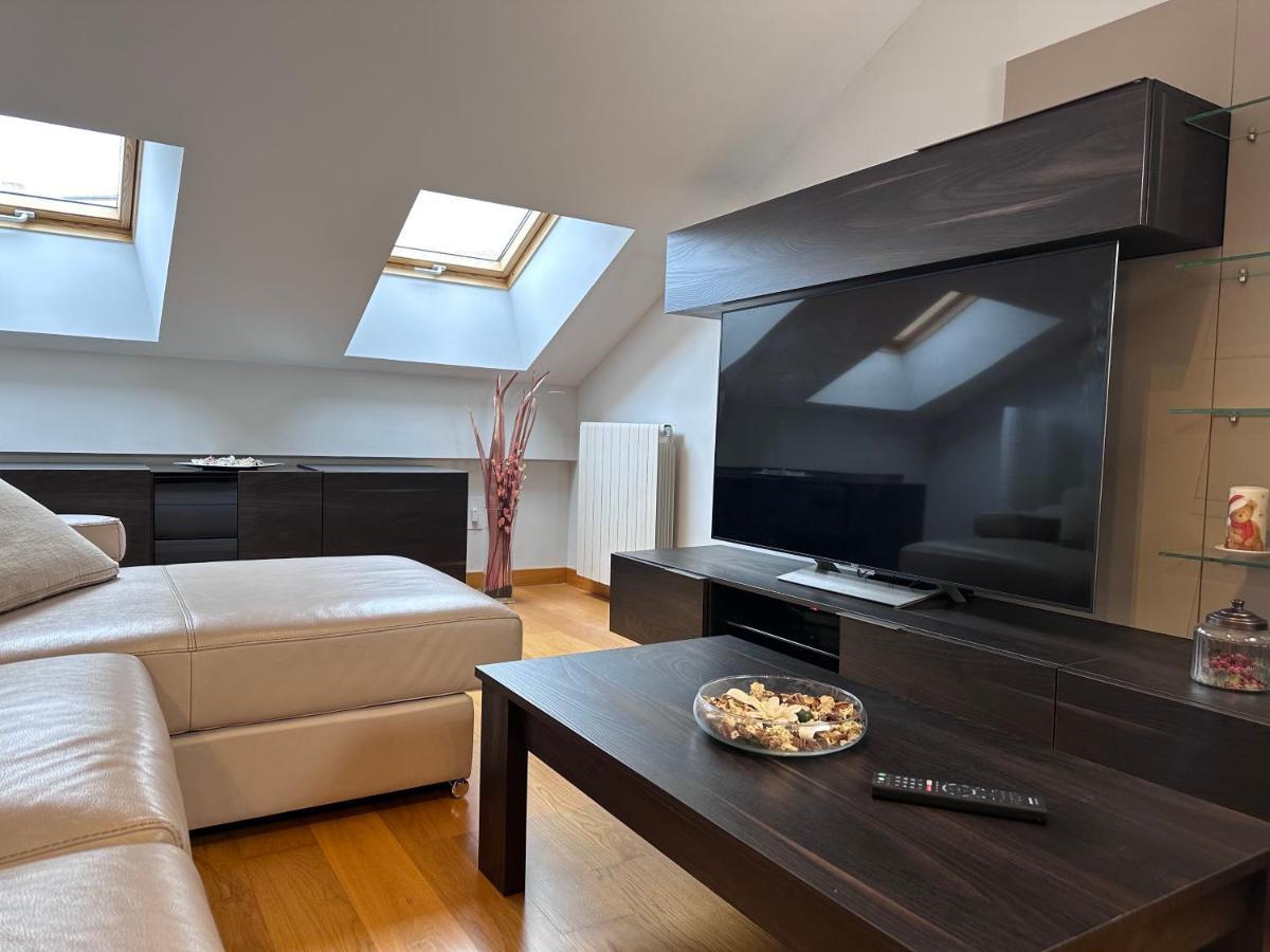 Apartamento Gran Via - Parking Gratis Саламанка Екстериор снимка